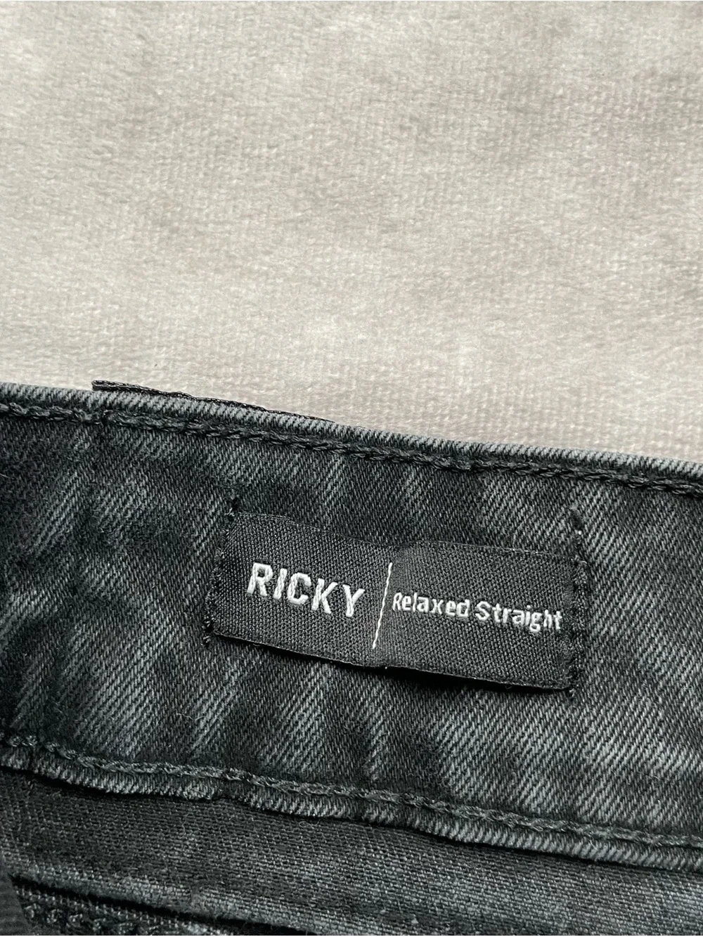True Religion Ricky Jeans Mens Size 33 Black Back Flap Pocket Relaxed Straight